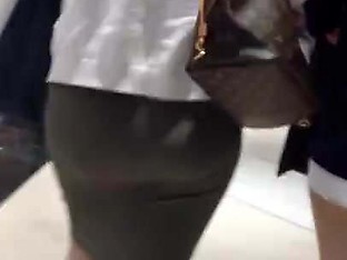 Chinese Chick's Curvy Arse Cheeks (Part 2)